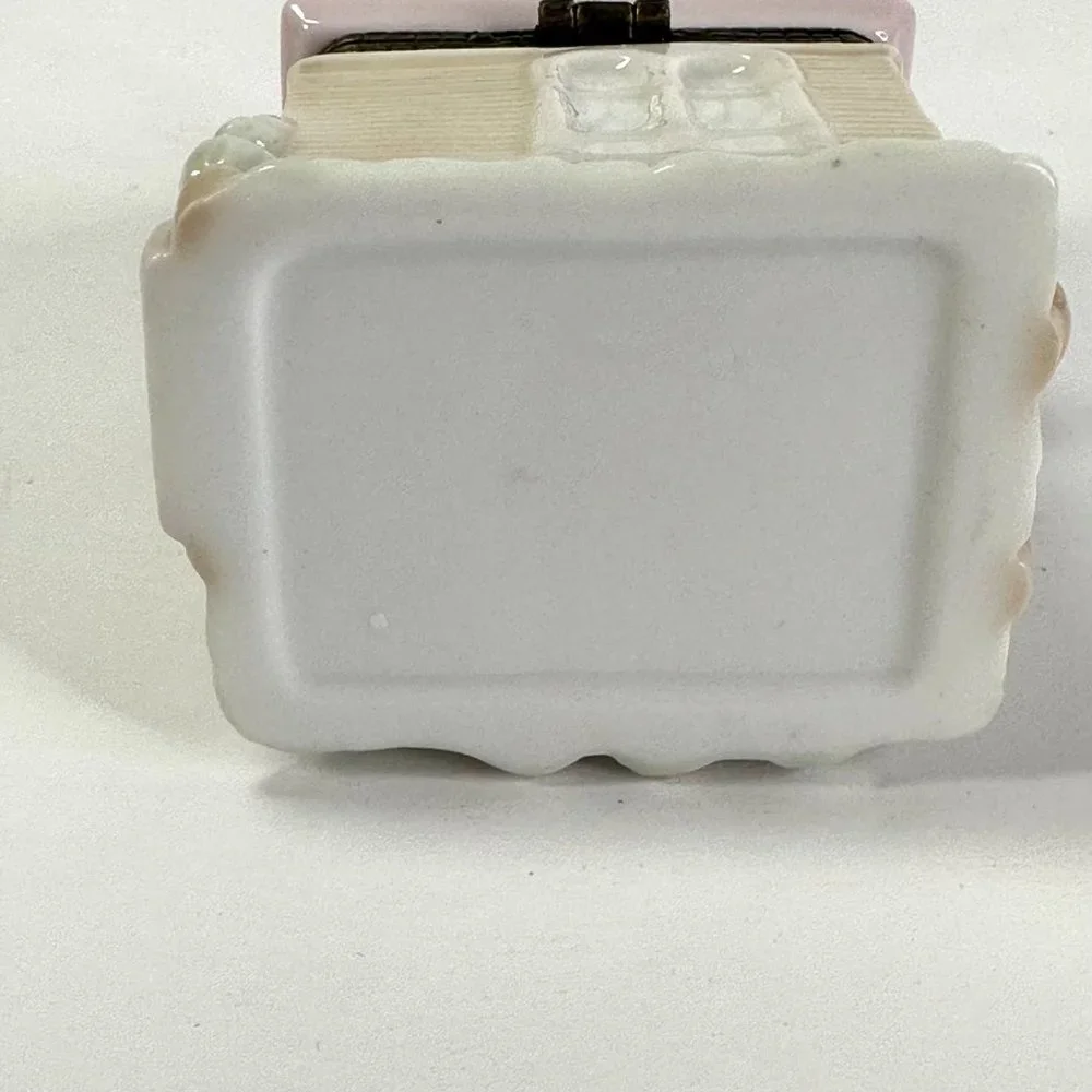 Porcelain Pastel Cottage with Hinged Lid for Trinkets or Rings